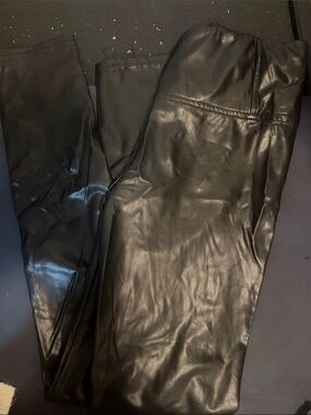 Revamped Black Faux Leather womens’s leggings